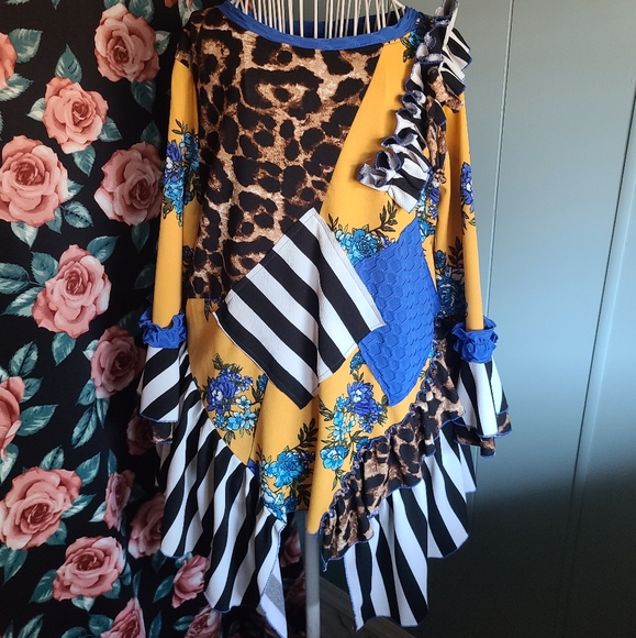 💛💙Patchwork Custom Top💙💛 - Picture 2 of 6